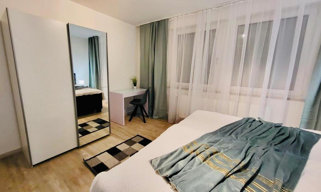 4Rooms Central-Modern Near Mtu With Balcony, The Beach By Lakescape Fewos FDH Екстериор снимка