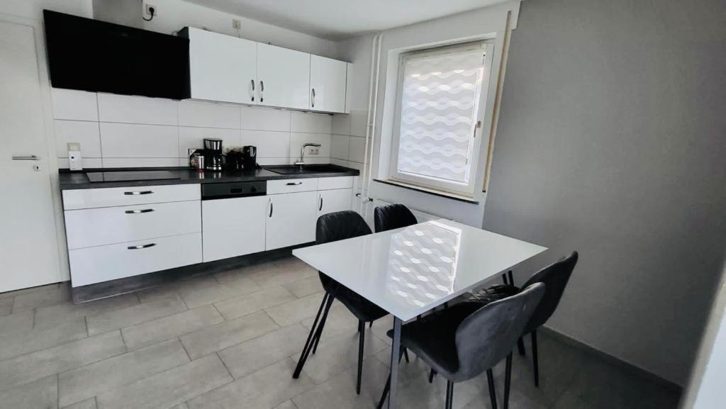 4Rooms Central-Modern Near Mtu With Balcony, The Beach By Lakescape Fewos FDH Екстериор снимка